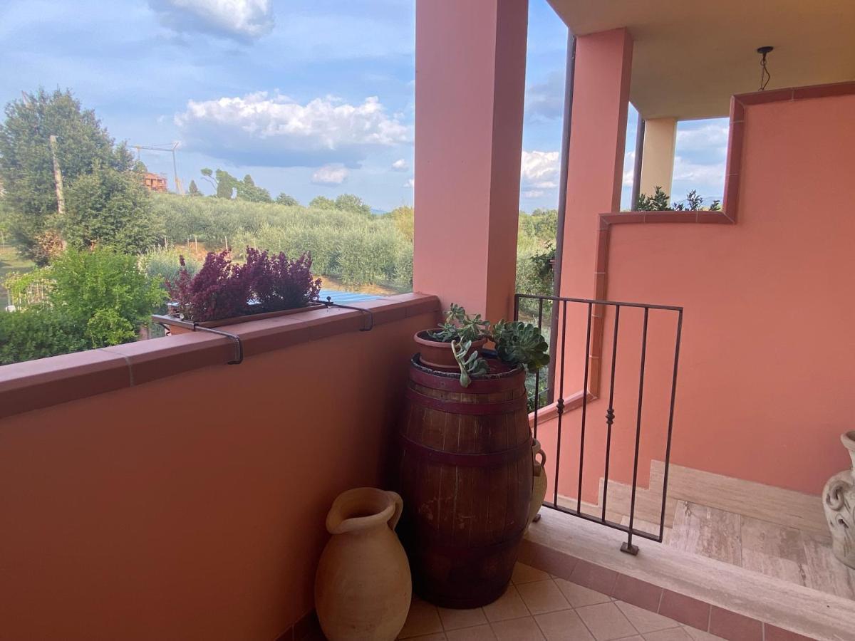 La Casa Dell'Artista Villa Battifolle-Ruscello-Poggiola Luaran gambar